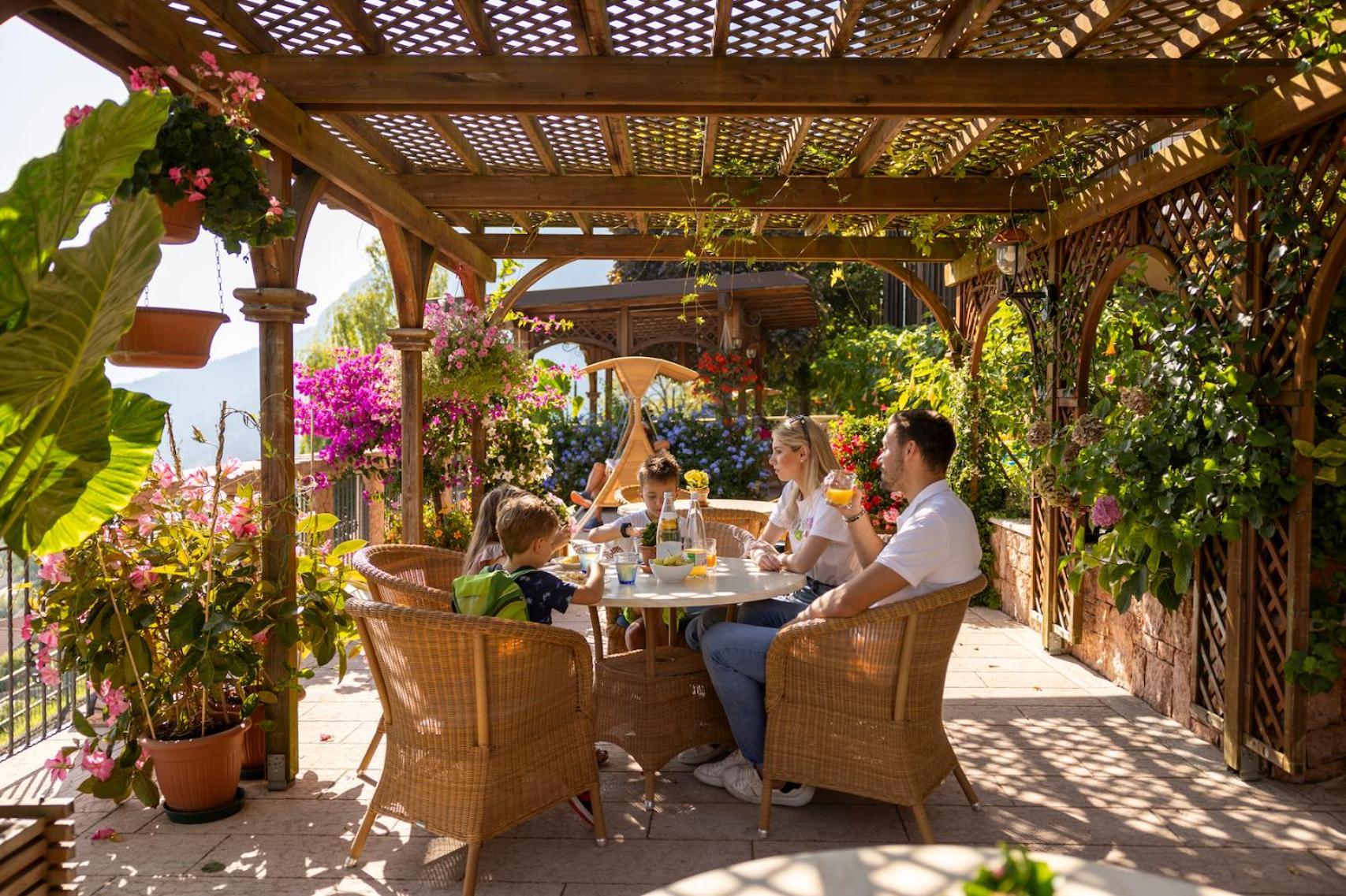 Miravalle Hotel San Lorenzo Dorsino